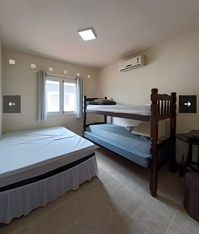 Casa Amarelinha 180m da praia