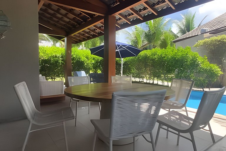 LC Casas de Praia Bangalô com piscina privativa