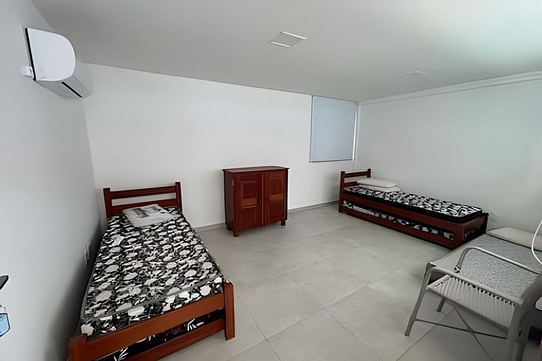 Flat Maui pé na areia Tamandare