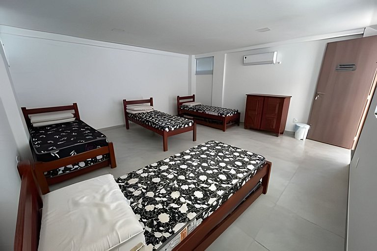 Flat Maui pé na areia Tamandare